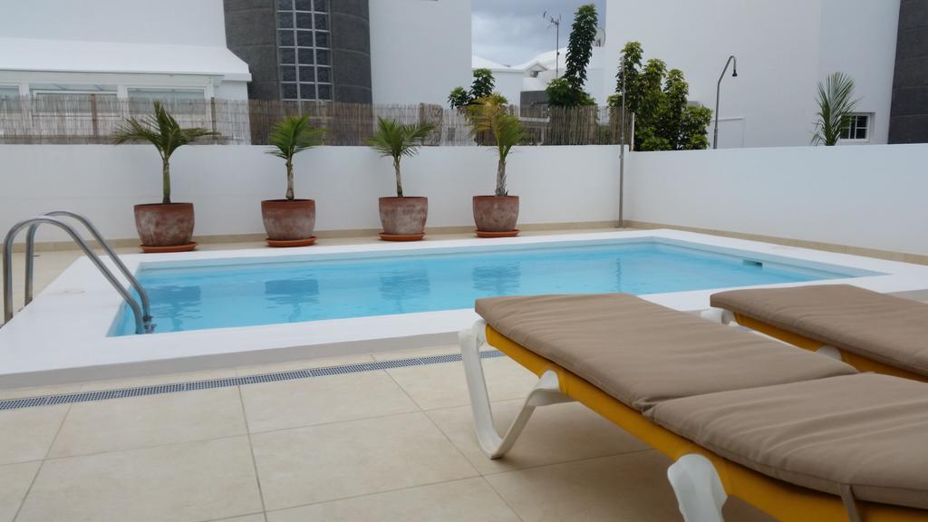 Villa Cristina Puerto del Carmen  Rum bild